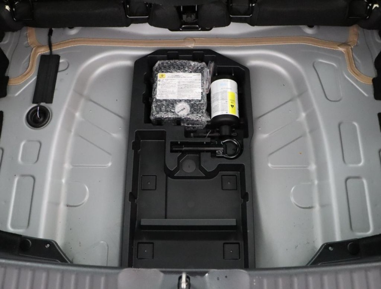 Toyota Aygo X - 1.0 VVT-i MT Play 34
