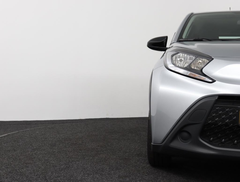 Toyota Aygo X - 1.0 VVT-i MT Play 35