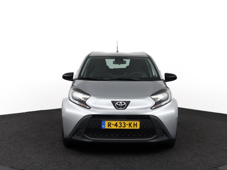 Toyota Aygo X - 1.0 VVT-i MT Play 7