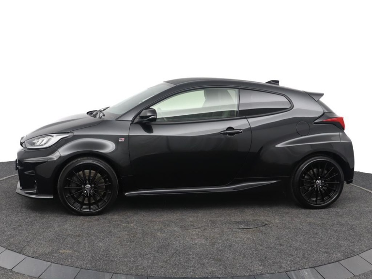 Toyota Yaris - 1.6 GR Premium 3