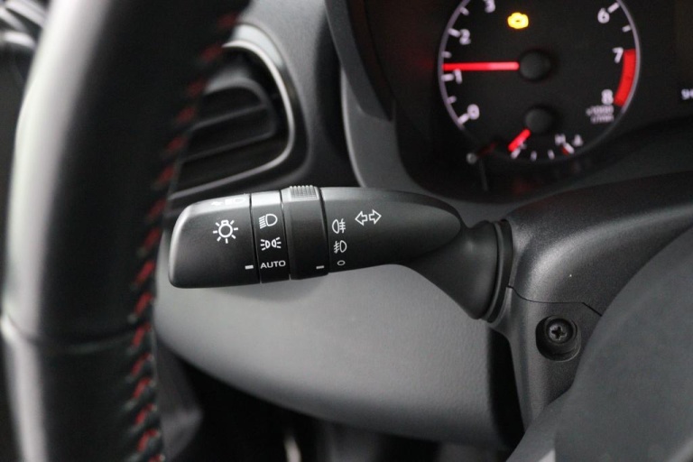 Toyota Yaris - 1.6 GR Premium 36