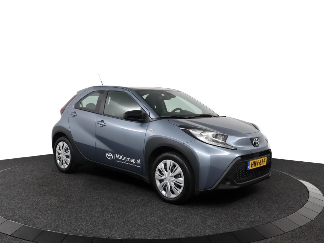 Toyota Aygo X - 1.0 VVT-i MT Play