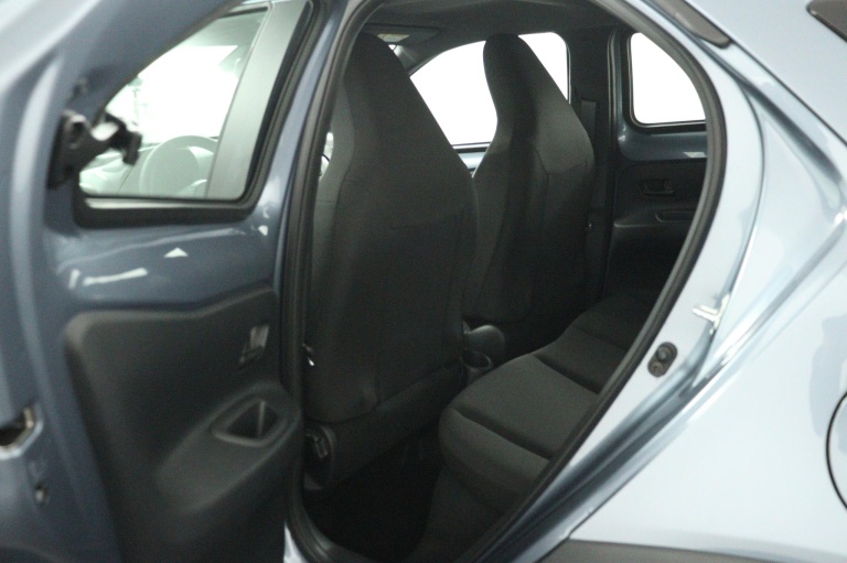 Toyota Aygo X - 1.0 VVT-i MT Play 18