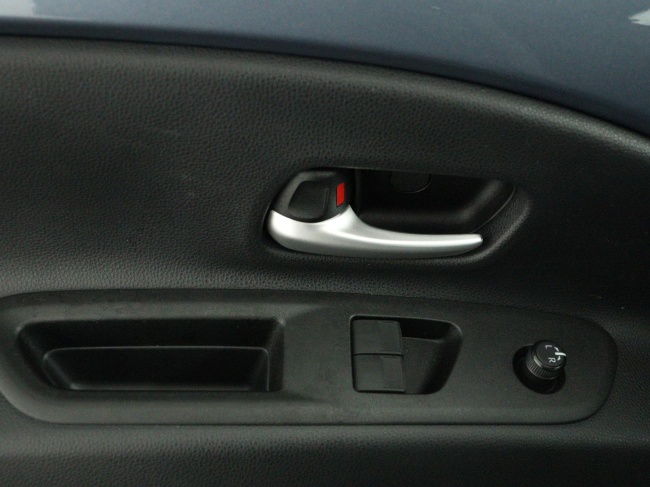 Toyota Aygo X - 1.0 VVT-i MT Play