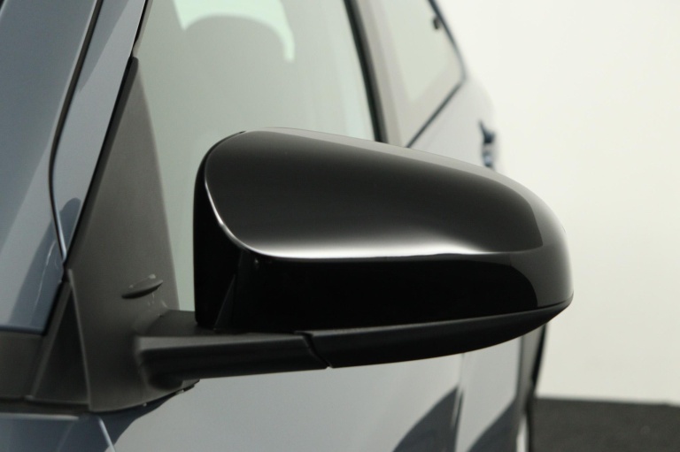 Toyota Aygo X - 1.0 VVT-i MT Play 32