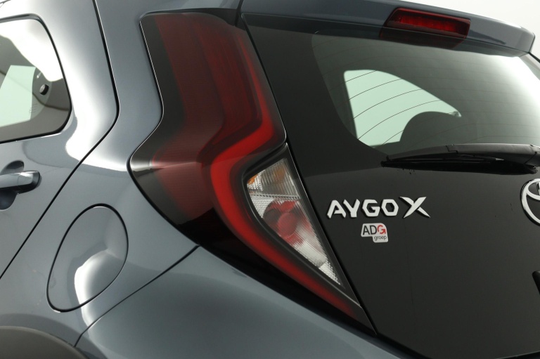 Toyota Aygo X - 1.0 VVT-i MT Play 36