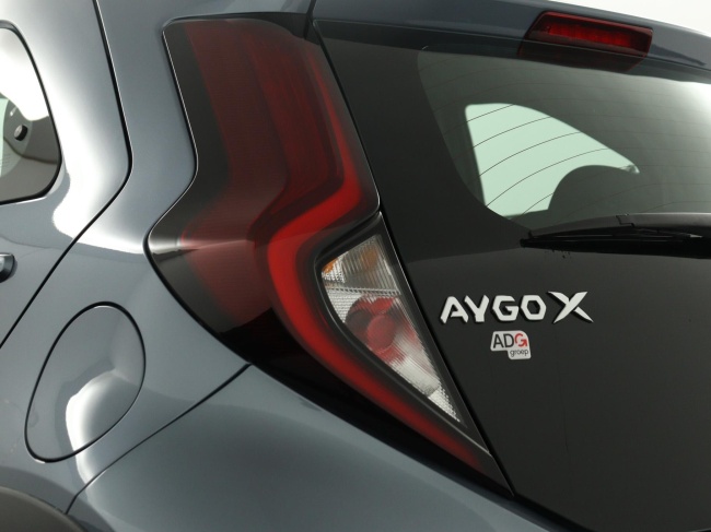 Toyota Aygo X - 1.0 VVT-i MT Play