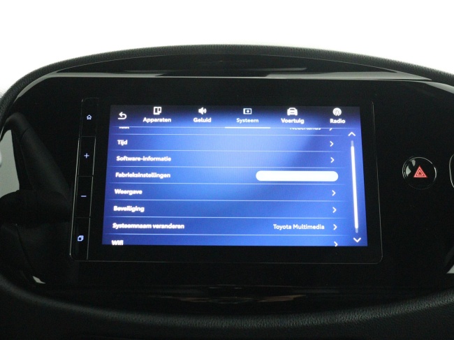 Toyota Aygo X - 1.0 VVT-i MT Play