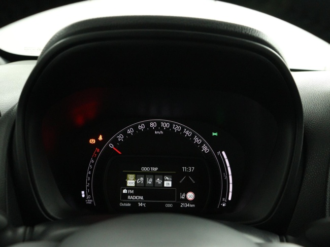 Toyota Aygo X - 1.0 VVT-i MT Play