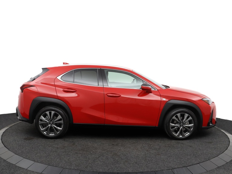 Lexus UX - 300h F SPORT Design 13