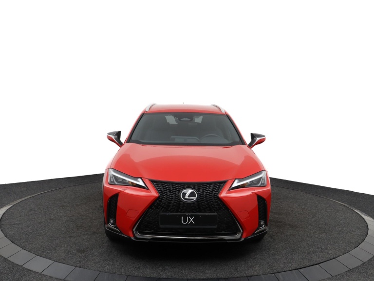 Lexus UX - 300h F SPORT Design 16