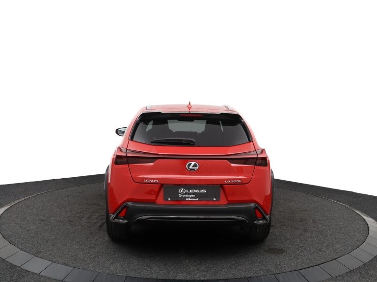 Lexus UX - 300h F SPORT Design 54