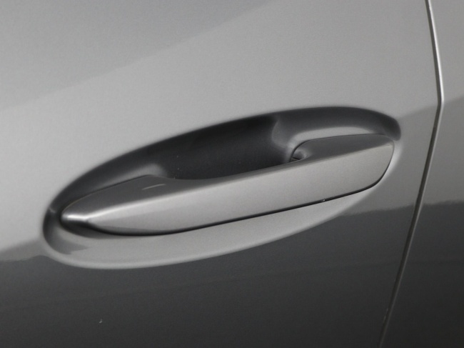 Lexus UX - 250h Business Line