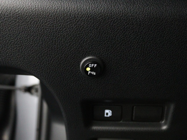 Lexus UX - 250h Business Line