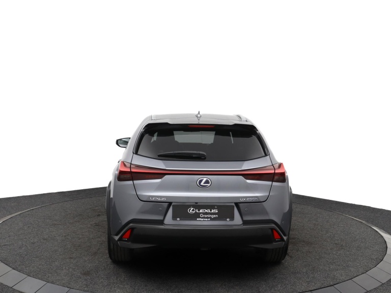 Lexus UX - 250h Business Line 50