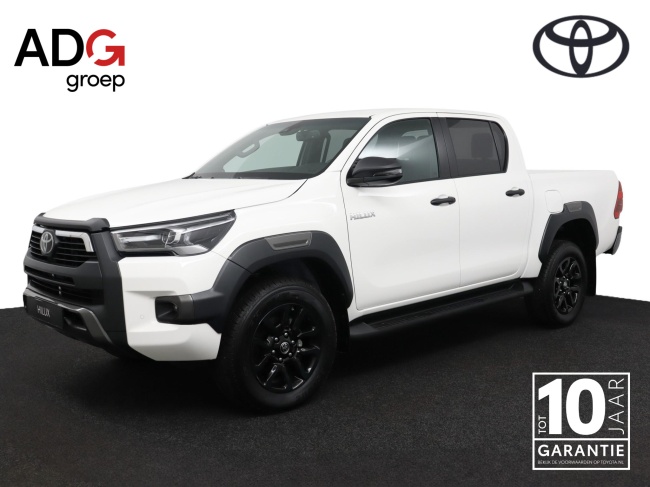Toyota HiLux - 2.8 D-4D Double Cab Hybrid Invincible