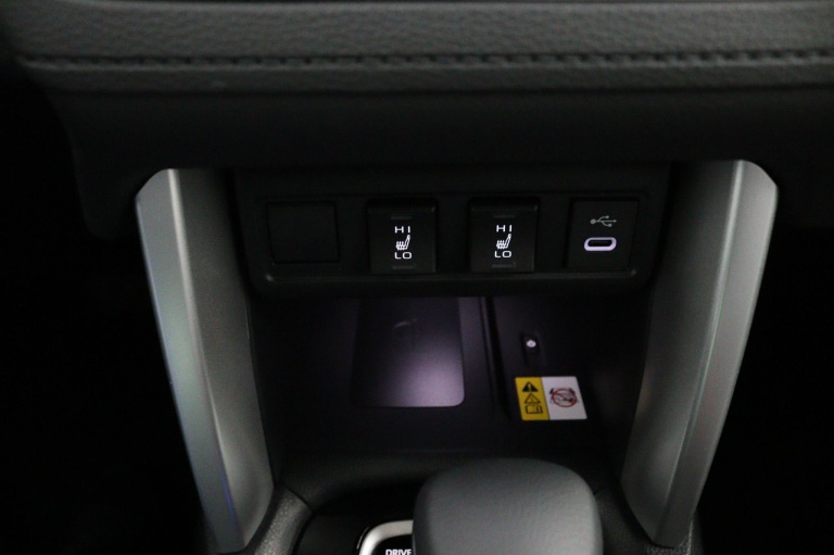 Toyota Corolla Cross - Hybrid 200 Style 36