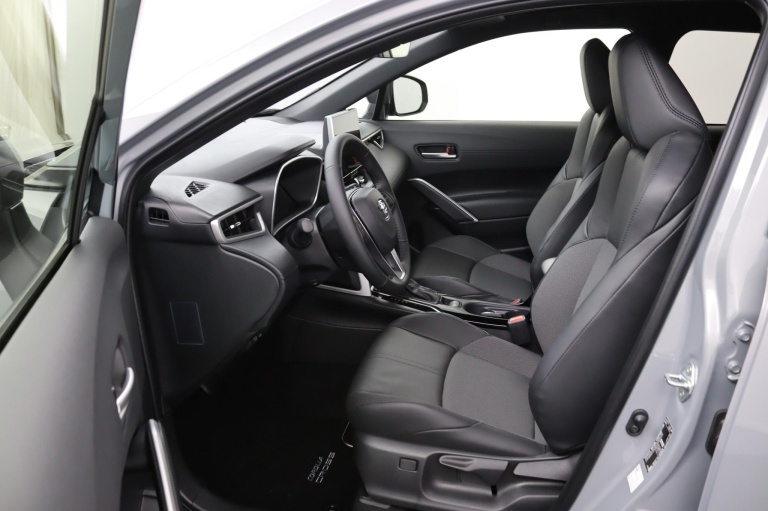 Toyota Corolla Cross - Hybrid 200 Style 9