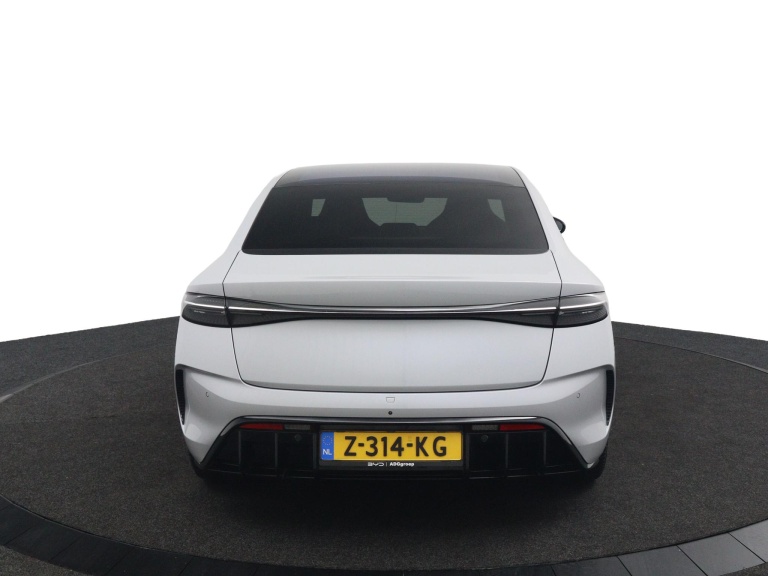 BYD SEAL - Design RWD 83 kWh 4