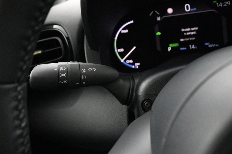 Toyota Yaris Cross - 1.5 Hybrid Adventure 4x4 31