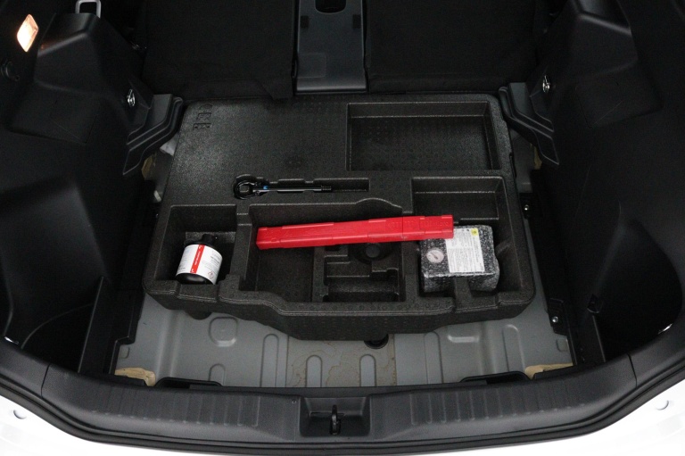 Toyota Yaris Cross - 1.5 Hybrid Adventure 4x4 34