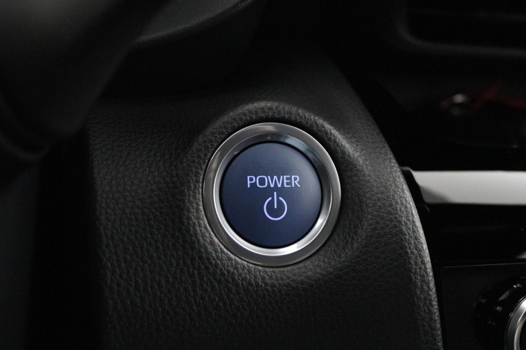 Toyota Yaris Cross - 1.5 Hybrid Adventure 4x4 42