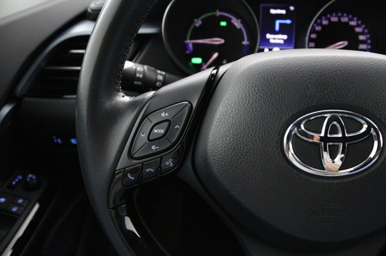 Toyota C-HR - 1.8 Hybrid Style 19