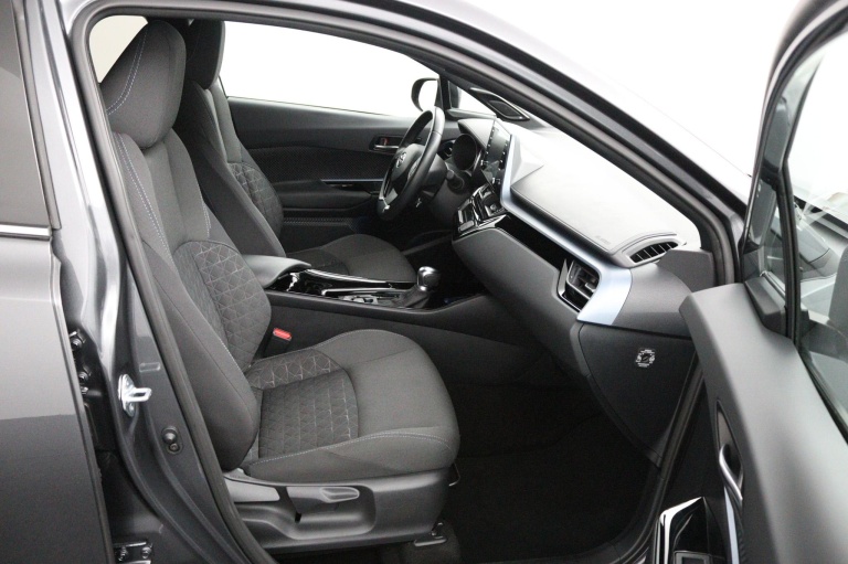 Toyota C-HR - 1.8 Hybrid Style 22