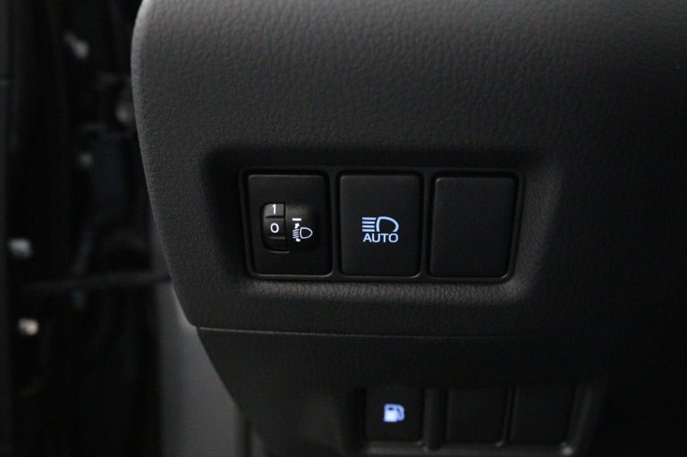 Toyota C-HR - 1.8 Hybrid Style 30