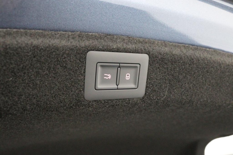 BYD SEAL - Design RWD 82.5 kWh 23