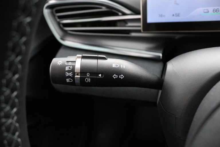BYD SEAL - Design RWD 82.5 kWh 26