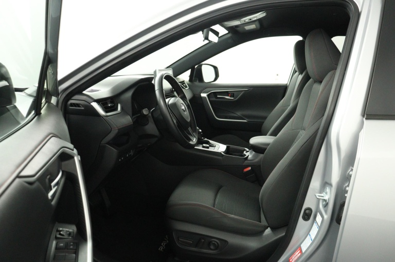 Toyota RAV4 - 2.5 Plug-in Hybrid AWD Dynamic 17
