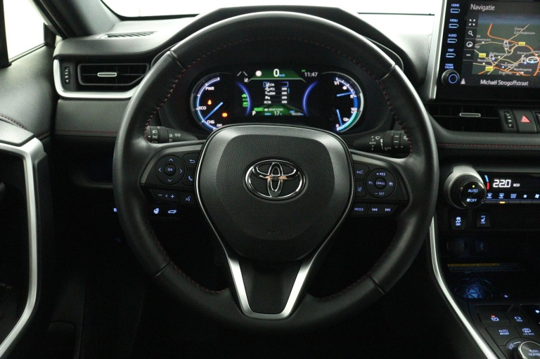 Toyota RAV4 - 2.5 Plug-in Hybrid AWD Dynamic 19