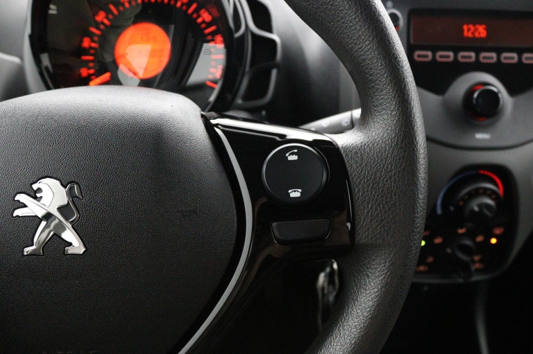 Peugeot 108 - 1.0 e-VTi Active 16