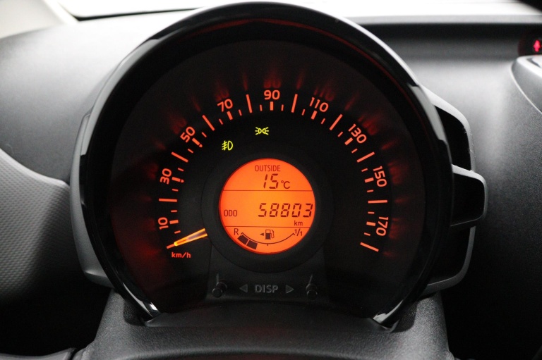 Peugeot 108 - 1.0 e-VTi Active 6