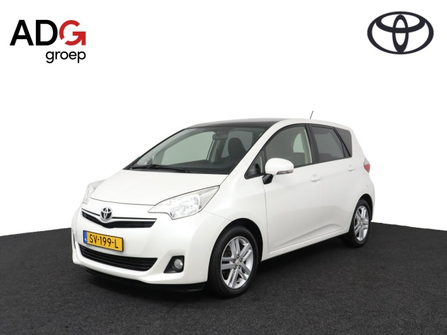 Toyota Verso-S - 1.3 VVT-i Dynamic