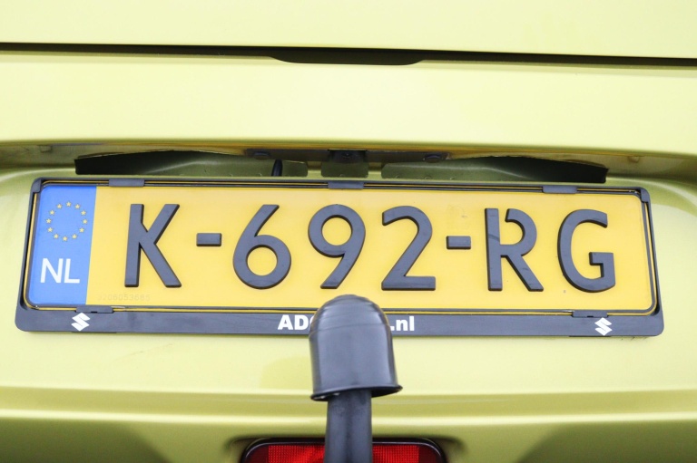 Suzuki Swift - 1.2 Style Smart Hybrid Automaat 39