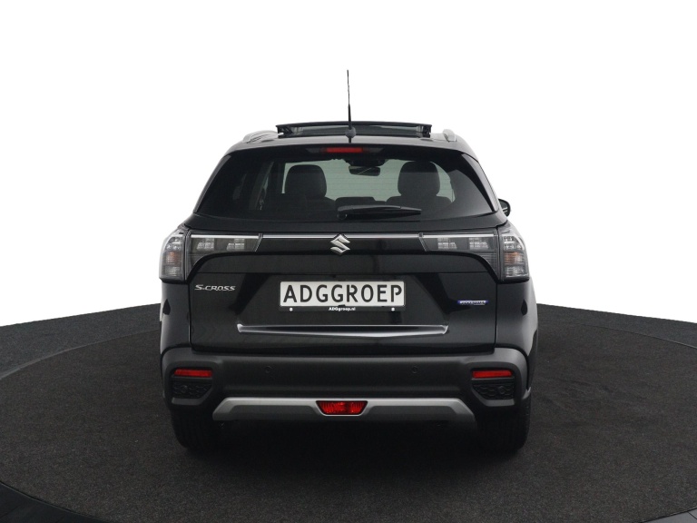 Suzuki S-Cross - 1.4 Boosterjet Style Smart Hybrid 8