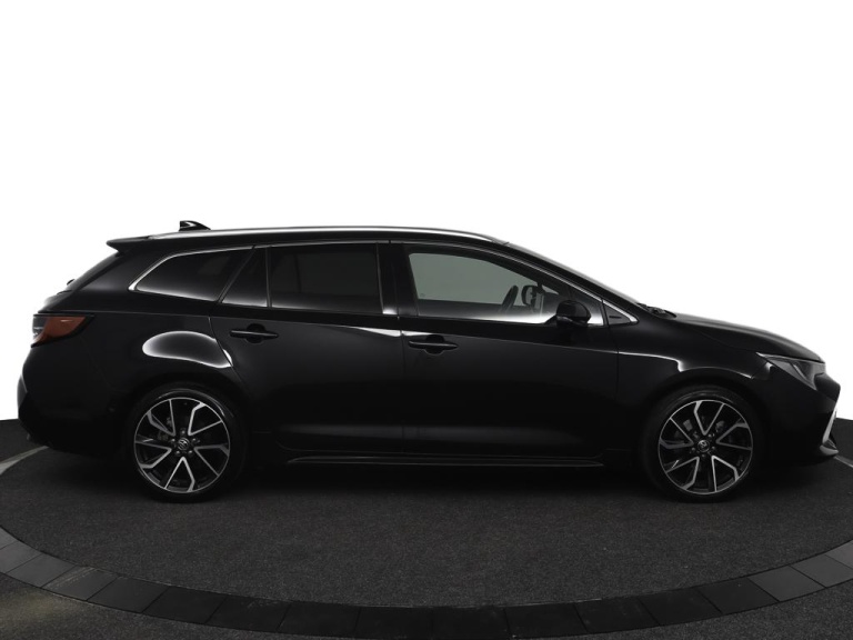 Toyota Corolla Touring Sports - 2.0 Hybrid Executive 12