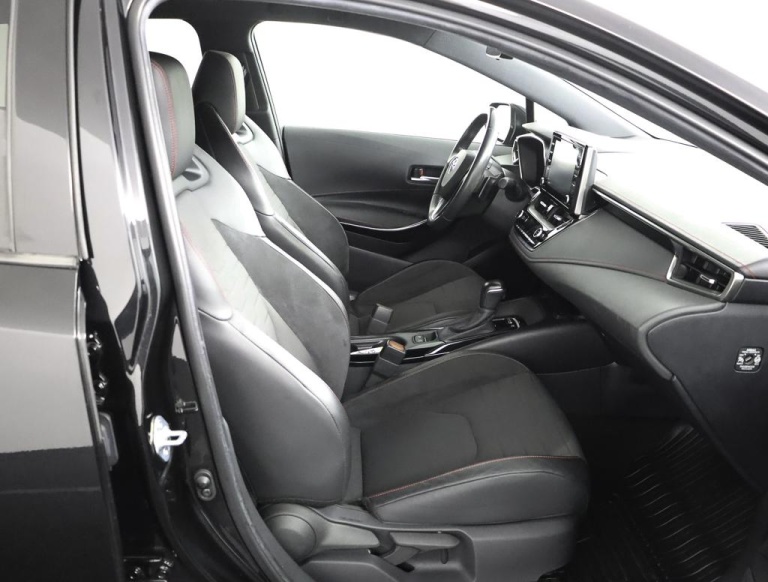 Toyota Corolla Touring Sports - 2.0 Hybrid Executive 21