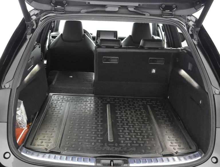 Toyota Corolla Touring Sports - 2.0 Hybrid Executive 24