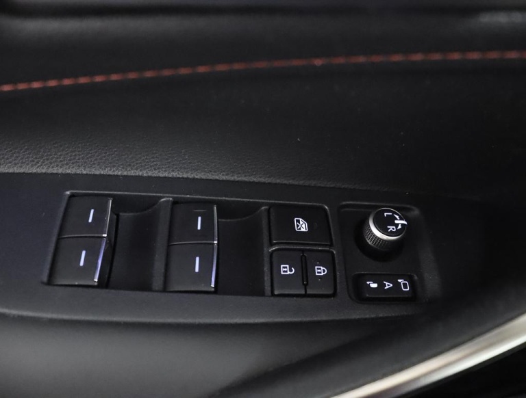 Toyota Corolla Touring Sports - 2.0 Hybrid Executive 28