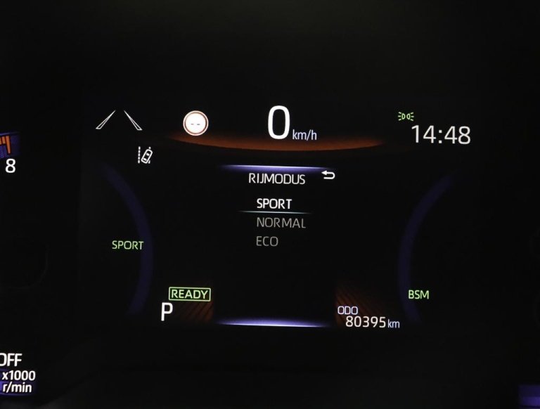 Toyota Corolla Touring Sports - 2.0 Hybrid Executive 61