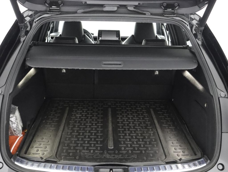 Toyota Corolla Touring Sports - 2.0 Hybrid Executive 76