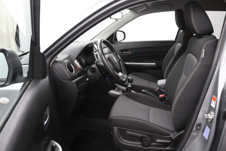 Suzuki Vitara - 1.4 Boosterjet Select Smart Hybrid 9