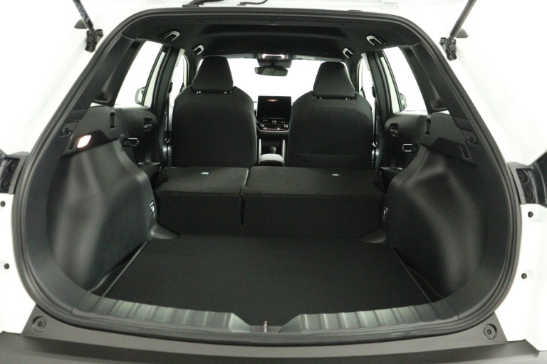 Toyota Corolla Cross - Hybrid 140 Active 26