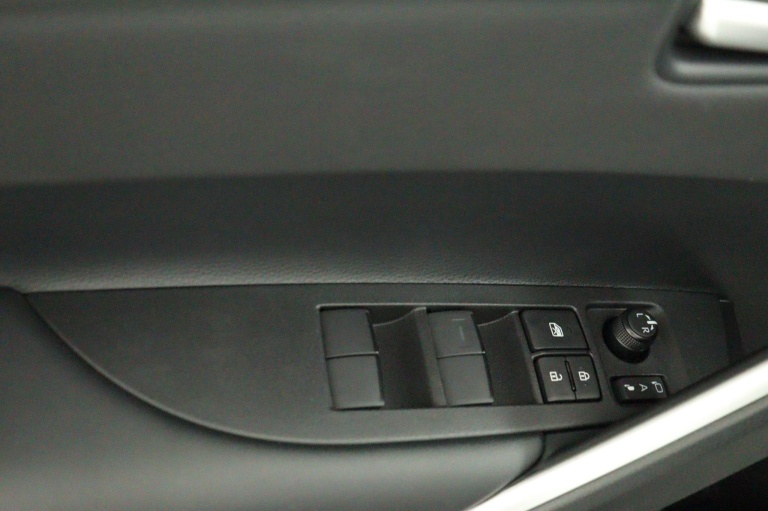 Toyota Corolla Cross - Hybrid 140 Active 28