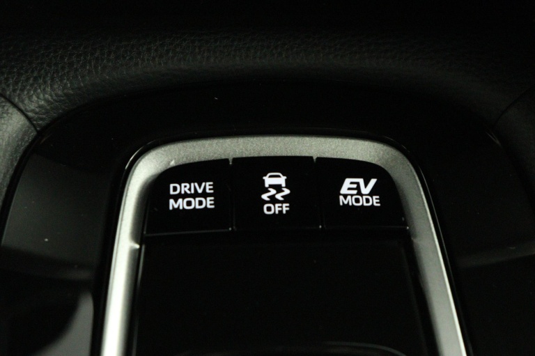 Toyota Corolla Cross - Hybrid 140 Active 42