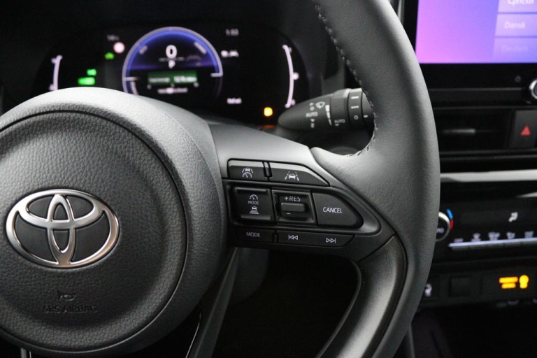 Toyota Yaris Cross - 1.5 Hybrid 115 First Edition 20