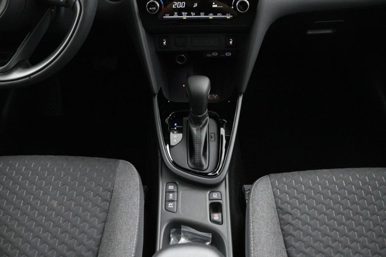 Toyota Yaris Cross - 1.5 Hybrid 115 First Edition 26